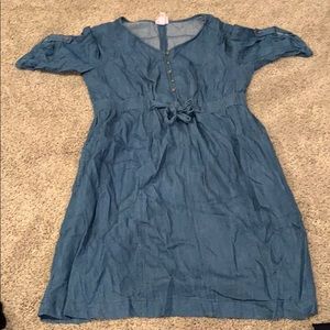 Cute maternity jean dress